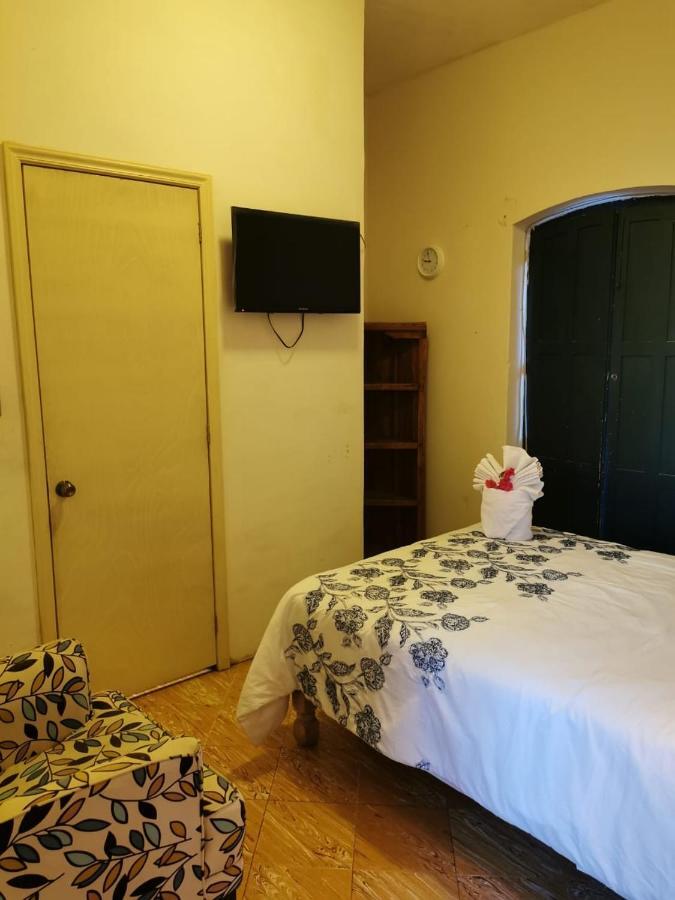 Hostel Punto 72 Гуанахуато Екстериор снимка